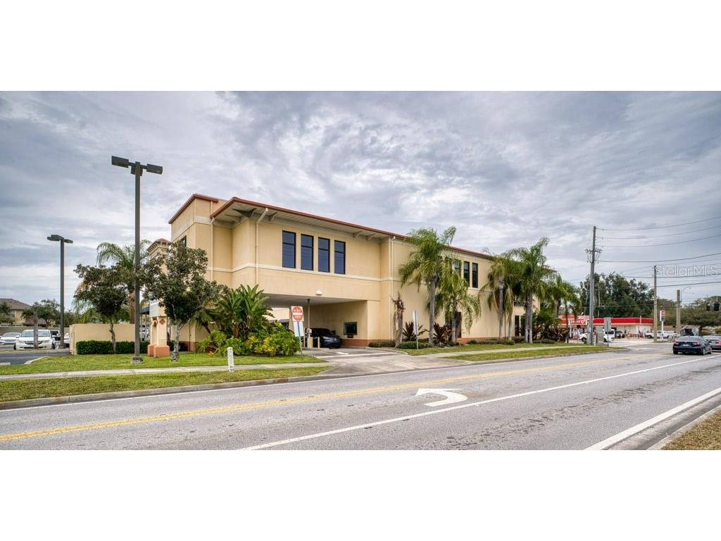 8200 66th Street N #2 Pinellas Park FL 33781 A4687732 image1