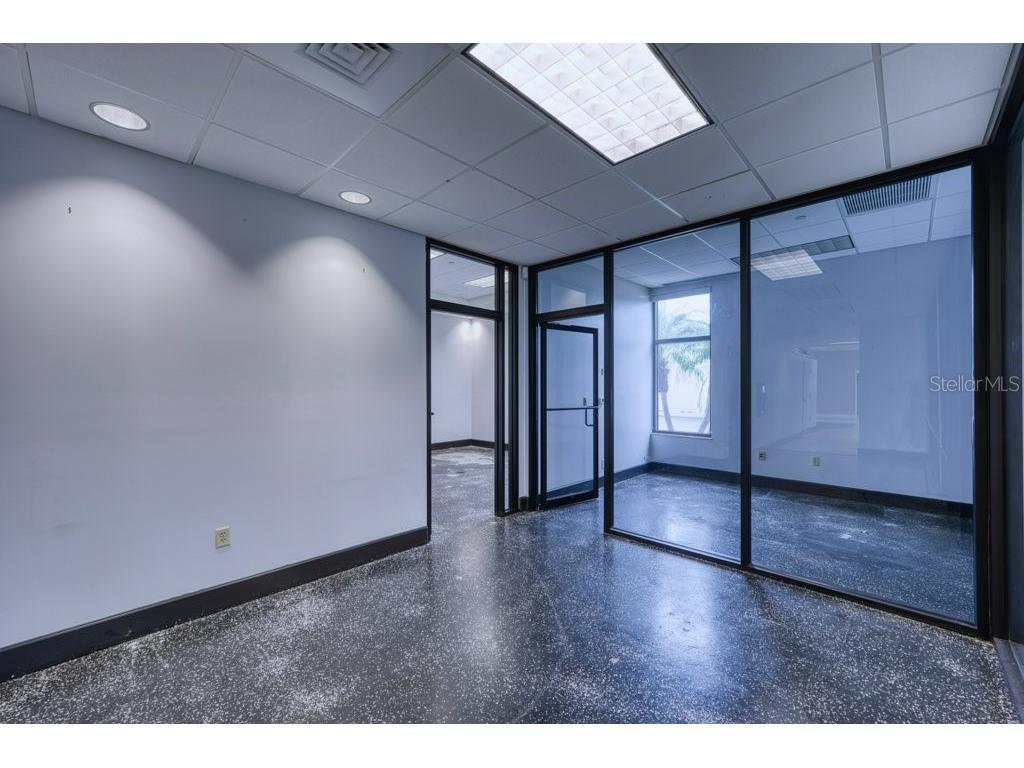 8200 66th Street N #2 Pinellas Park FL 33781 A4687732 image22
