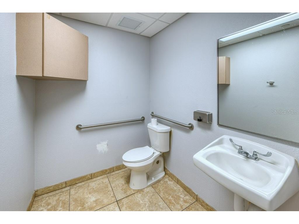 8200 66th Street N #2 Pinellas Park FL 33781 A4687732 image28
