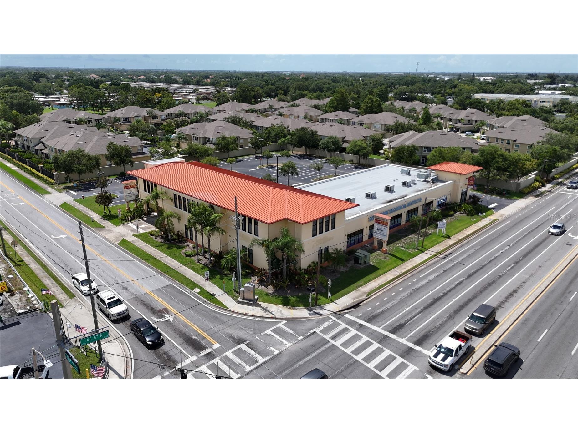 8200 66th Street N Pinellas Park FL 33781 TB8526870 image1