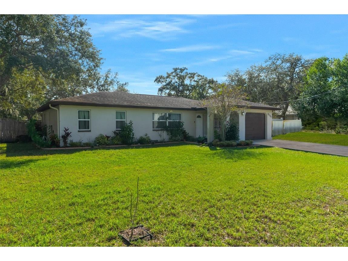 8200 Alhambra Court Spring Hill FL 34606 W7857746 image1