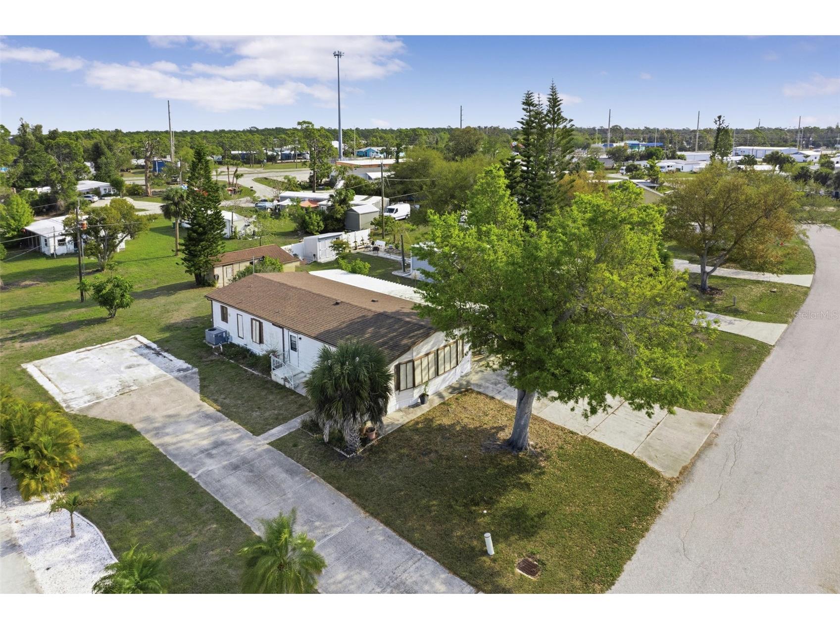 8200 Archie Street Englewood FL 34224 A4686460 image3