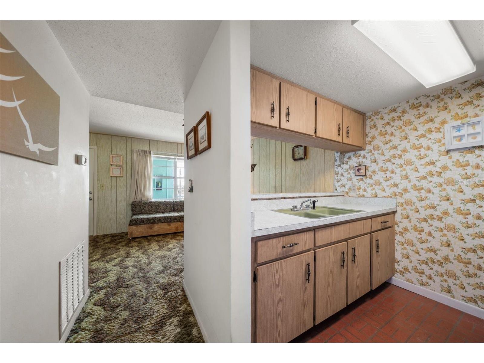 8200 Bayshore Drive #9 Treasure Island FL 33706 TB8439563 image10