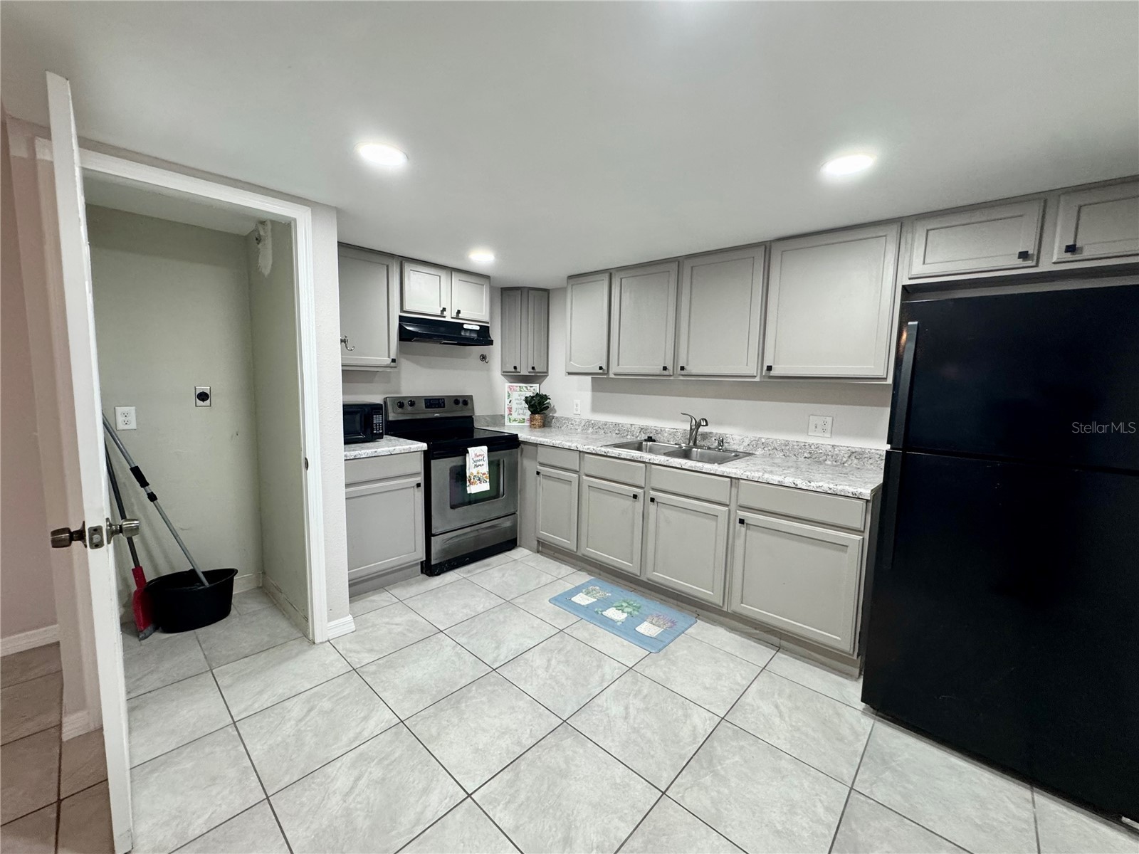 8200 Fairways Circle #B102 Ocala FL 34472 OM708959 image12