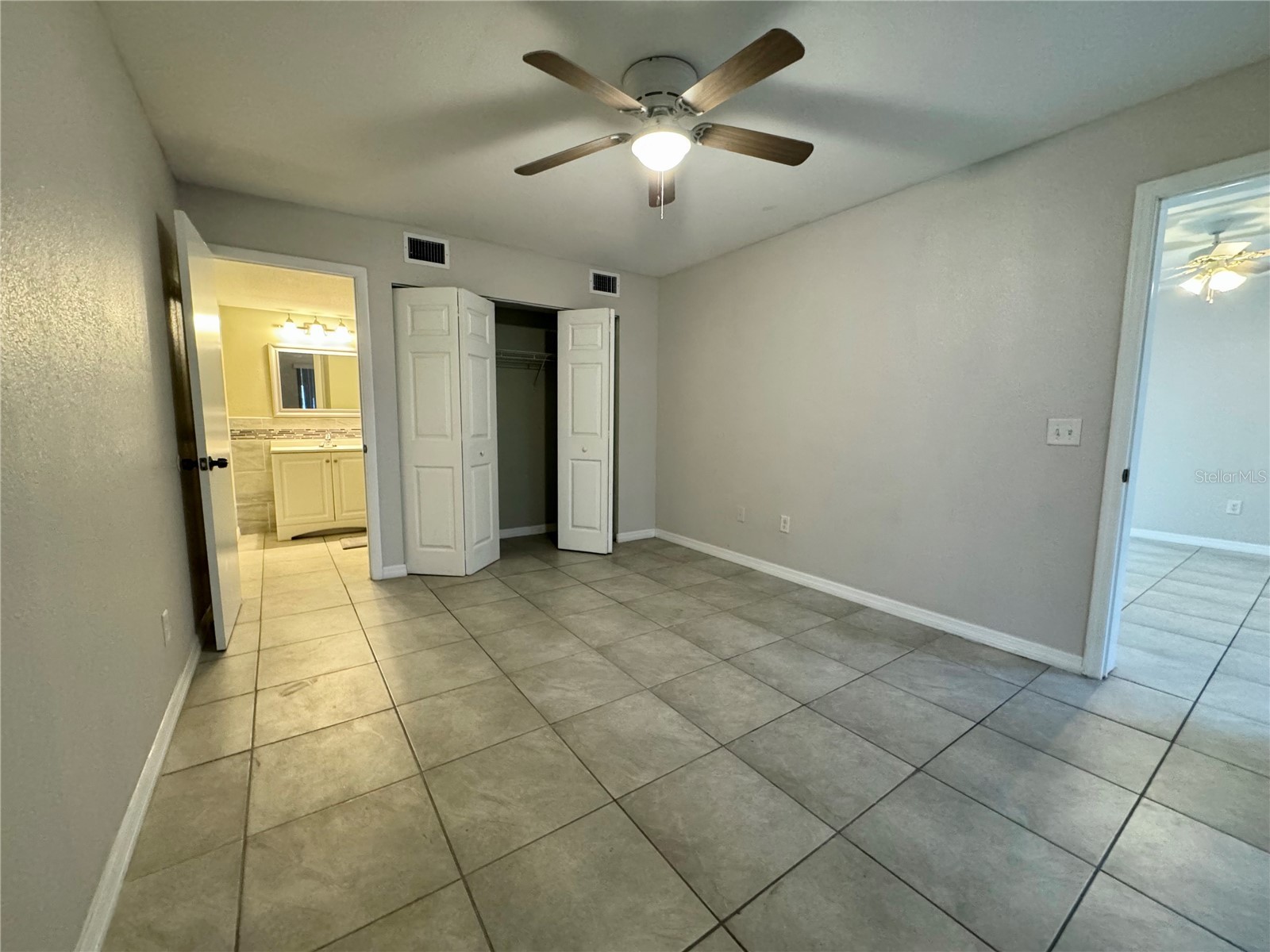 8200 Fairways Circle #B102 Ocala FL 34472 OM708959 image24