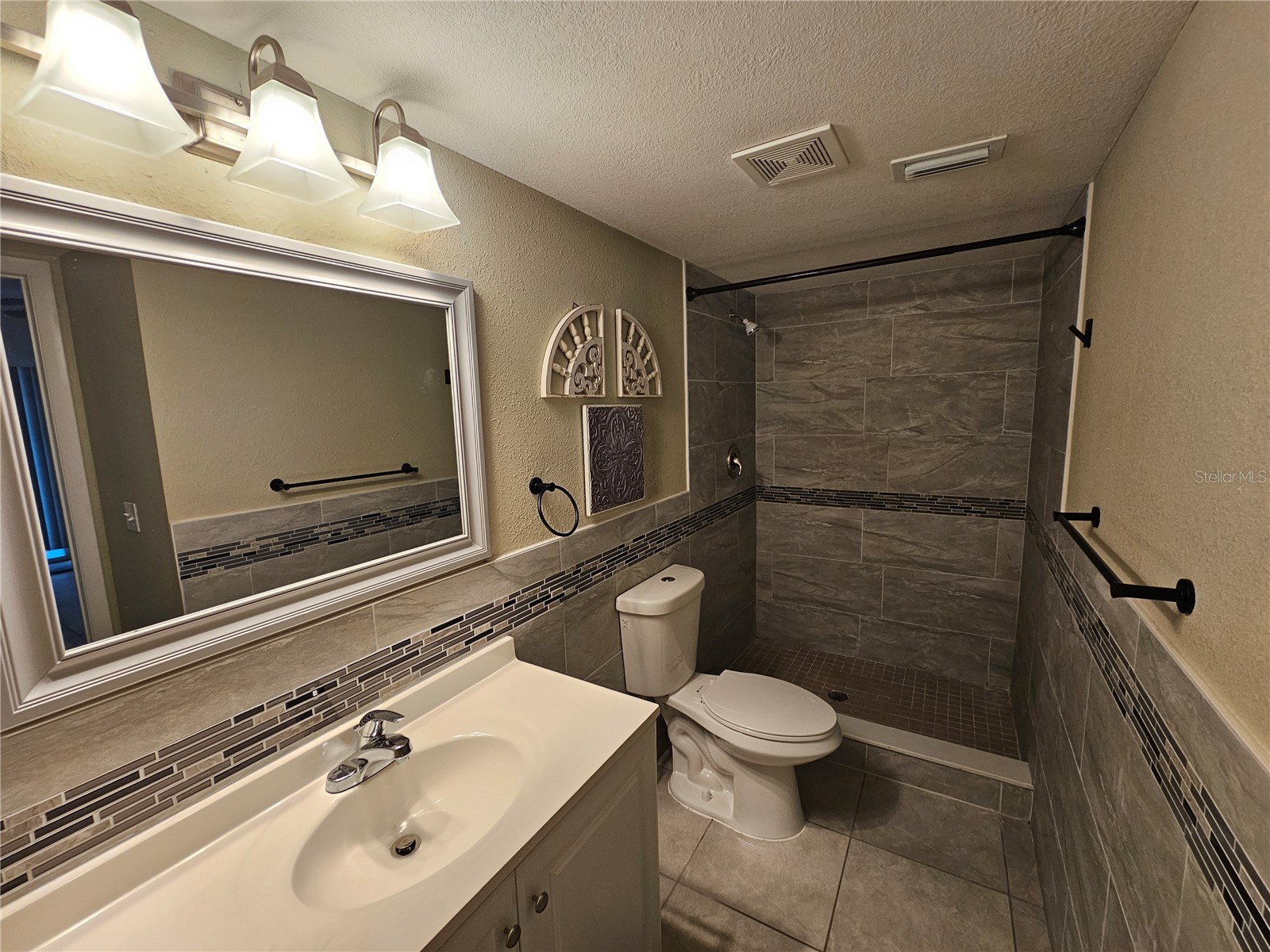 8200 Fairways Circle #B102 Ocala FL 34472 OM723144 image12