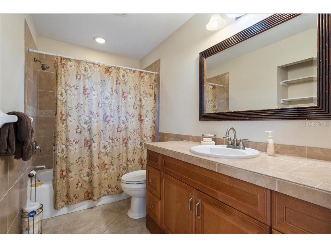 8200 Ibis Street Sarasota FL 34241 A4647243 image42