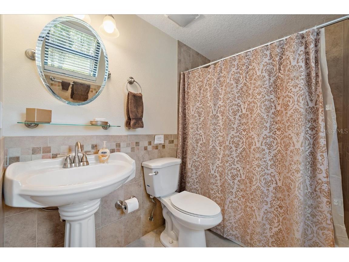 8200 Ibis Street Sarasota FL 34241 A4647243 image60