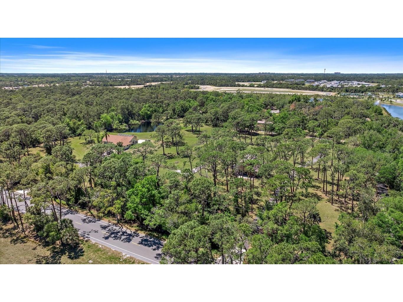 8200 Ibis Street Sarasota FL 34241 A4647243 image89