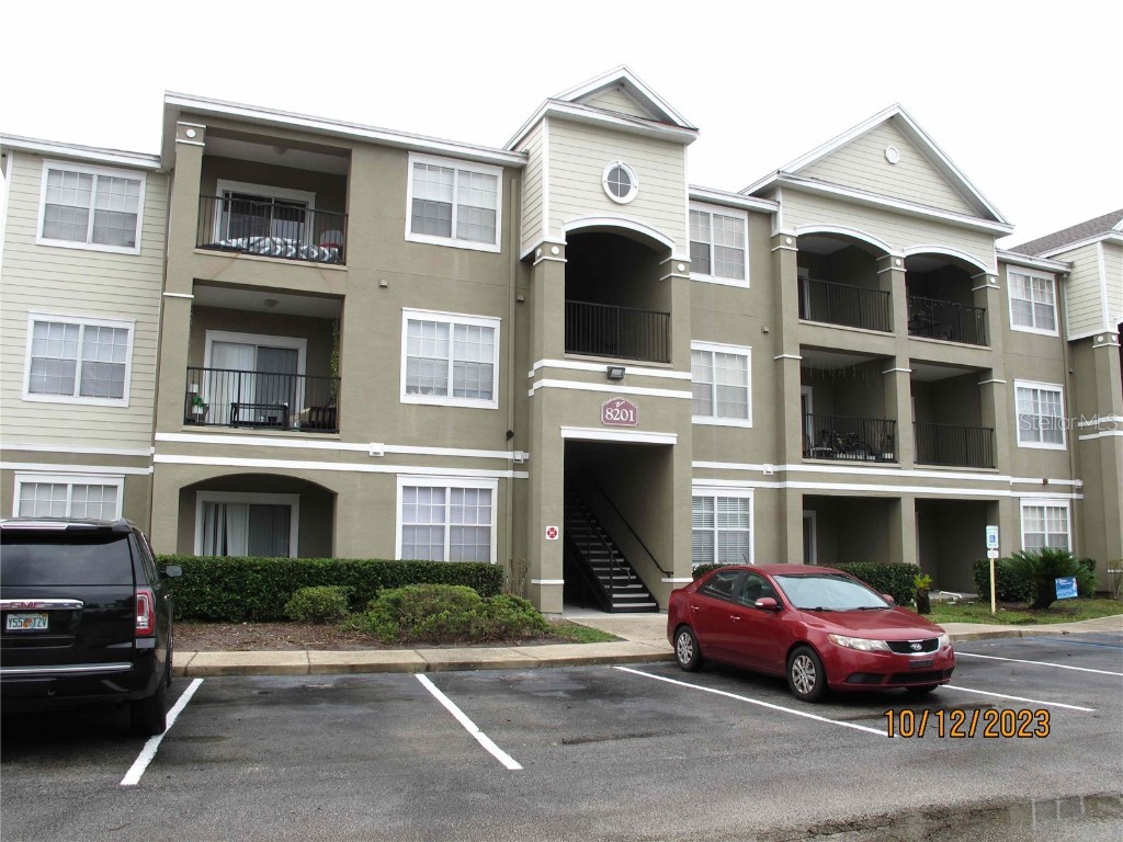 8201 Claire Ann Drive #302 Orlando FL 32825 O6149622 image1