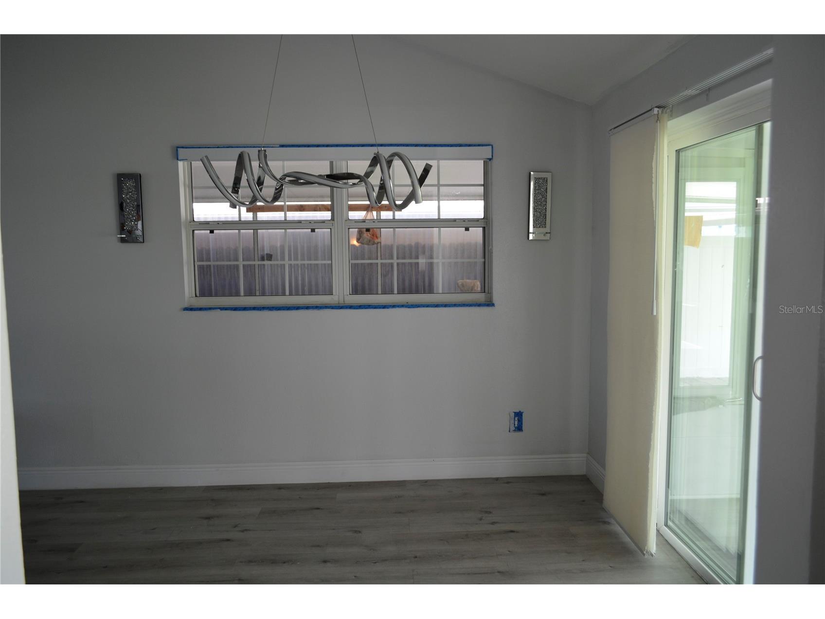 8201 Donaldson Drive Tampa FL 33615 TB8512467 image10