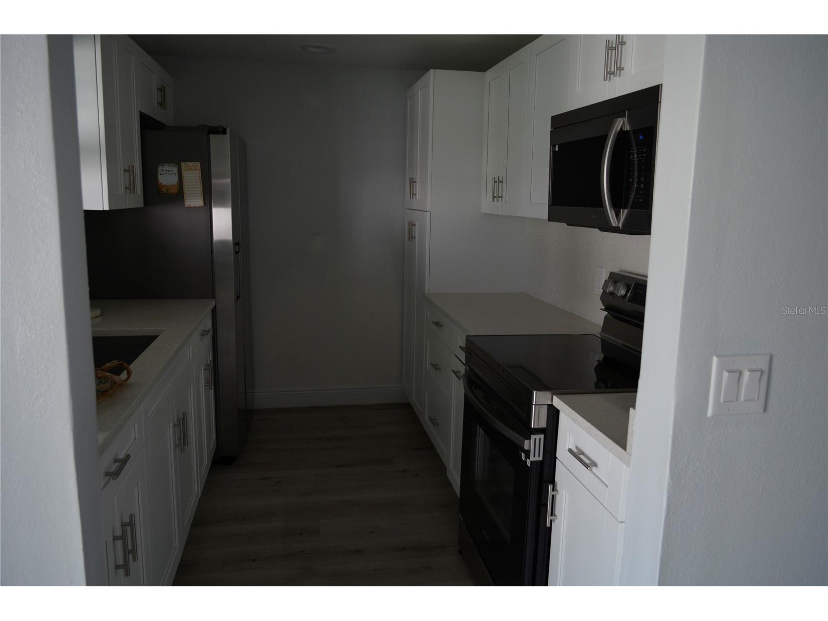 8201 Donaldson Drive Tampa FL 33615 TB8512467 image11