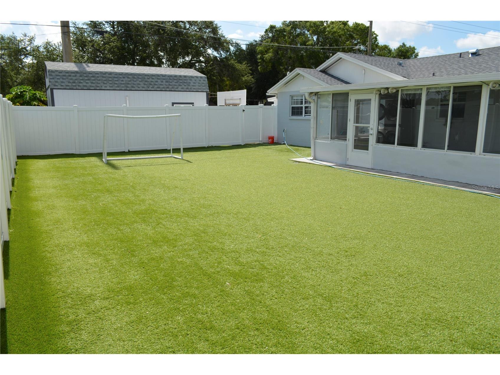 8201 Donaldson Drive Tampa FL 33615 TB8512467 image16