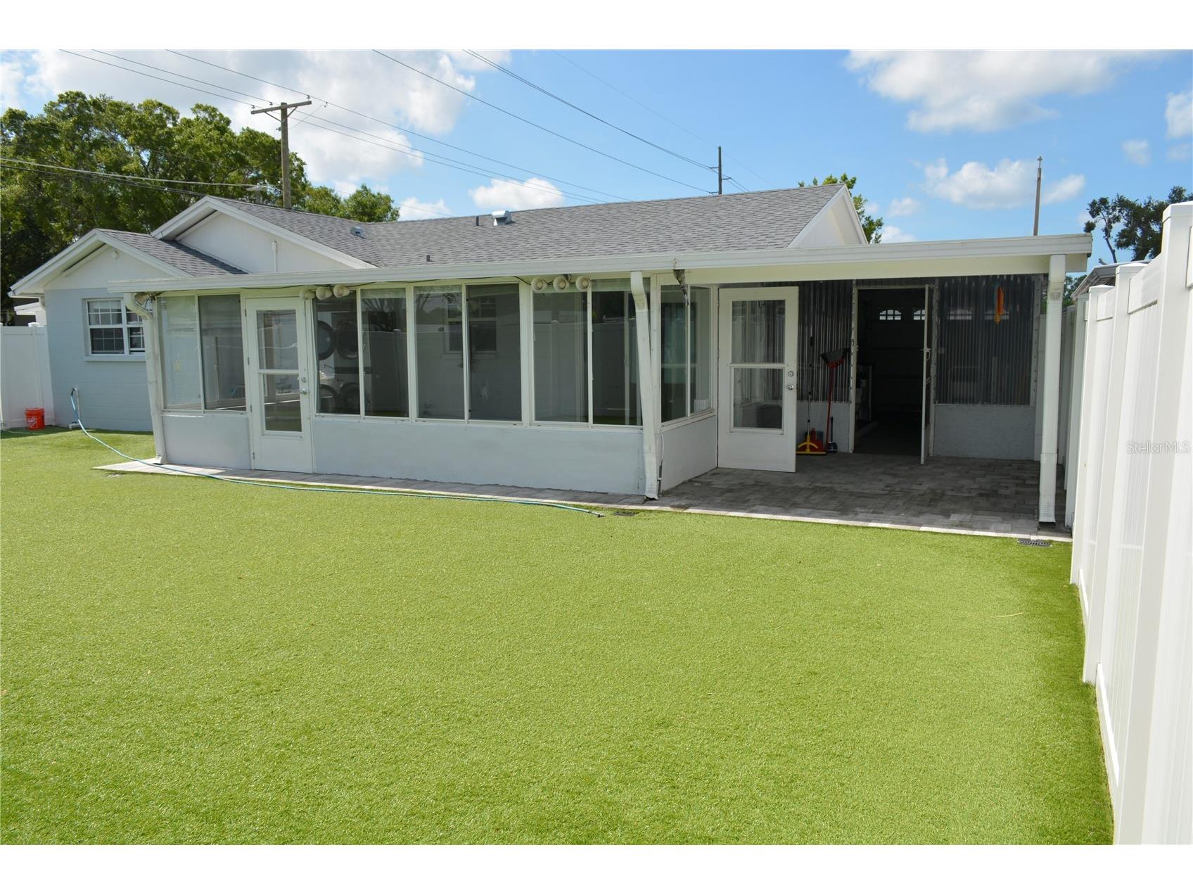 8201 Donaldson Drive Tampa FL 33615 TB8512467 image17