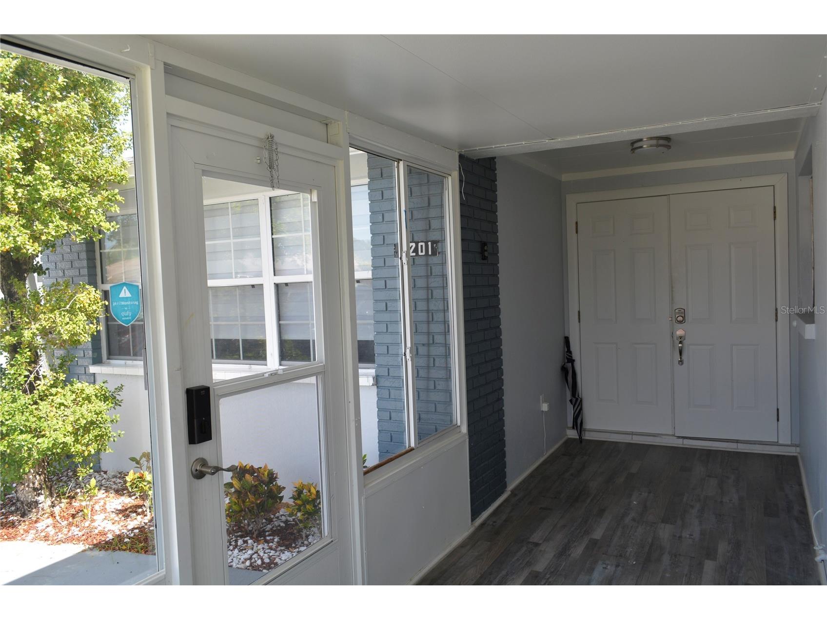 8201 Donaldson Drive Tampa FL 33615 TB8512467 image4