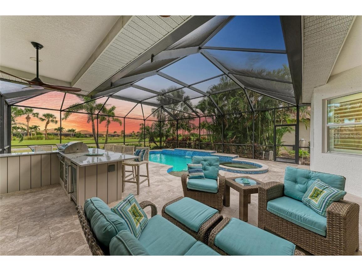 8201 Heritage Grand Place Bradenton FL 34212 A4666982 image2