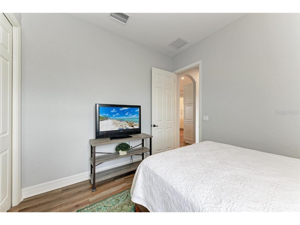 8201 Heritage Grand Place Bradenton FL 34212 A4666982 image45