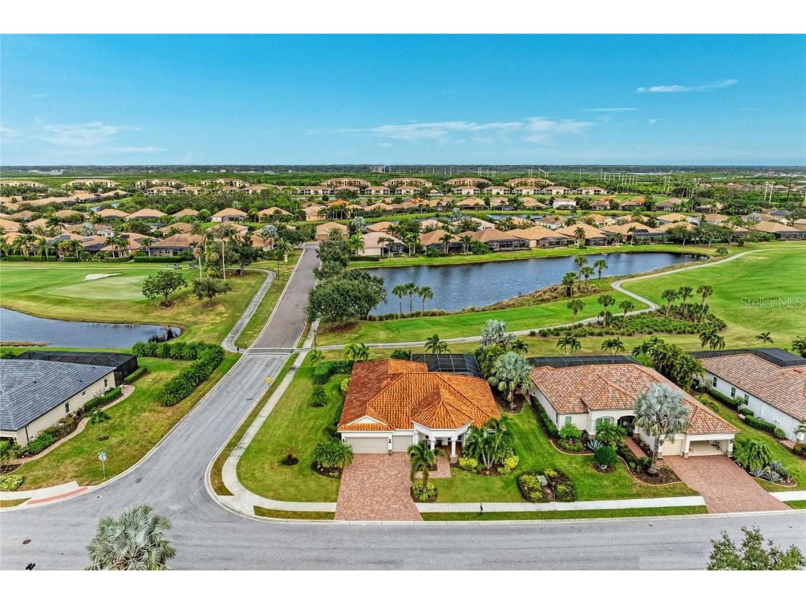 8201 Heritage Grand Place Bradenton FL 34212 A4666982 image6