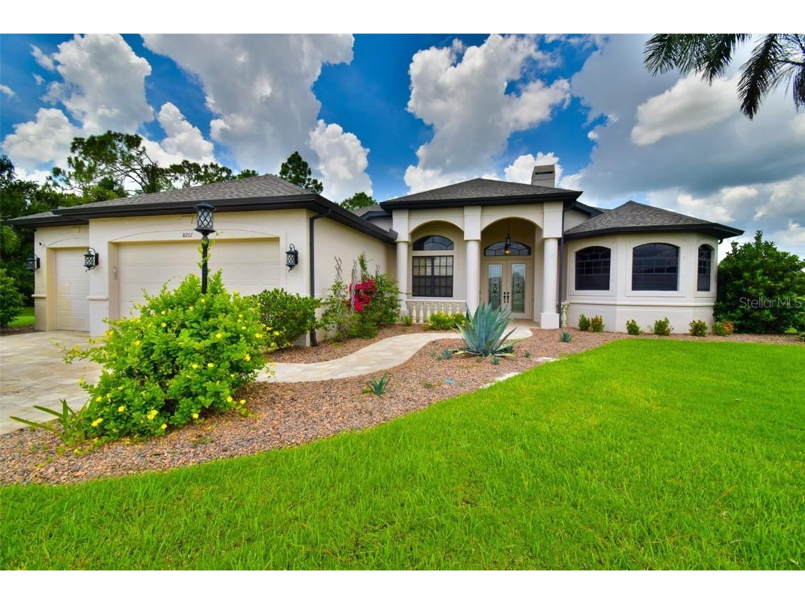 8201 Hunters Glen Circle North Fort Myers FL 33917 A4661403 image1