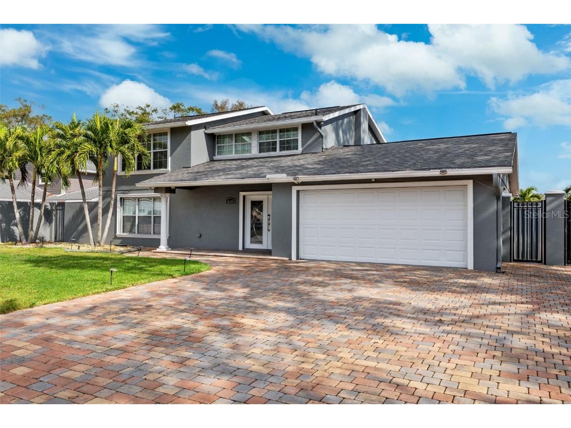 8201 Kirkwood Drive Tampa FL 33634 TB8333143 image1