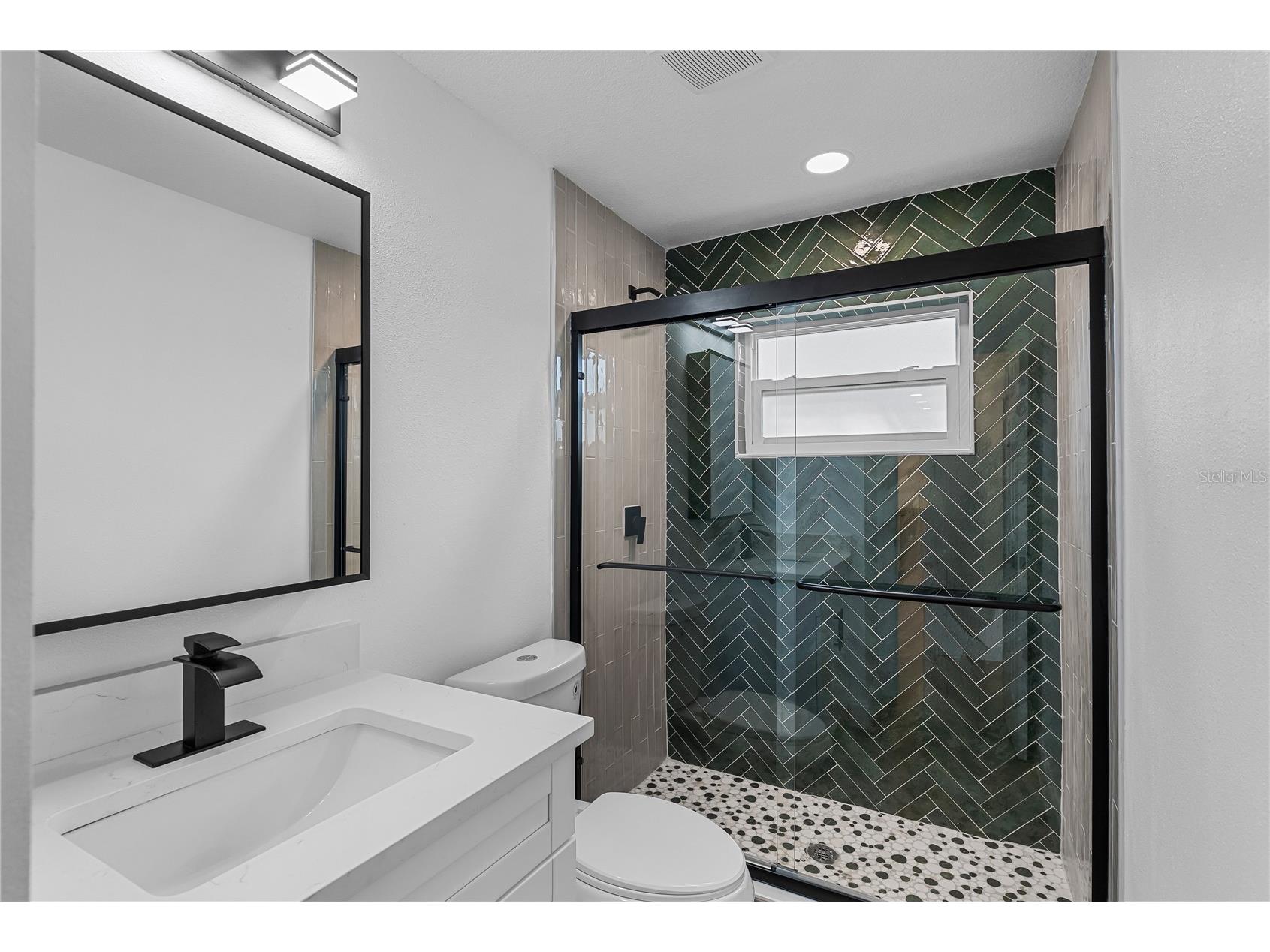 8201 Riverside Drive NE Saint Petersburg FL 33702 TB8491238 image13