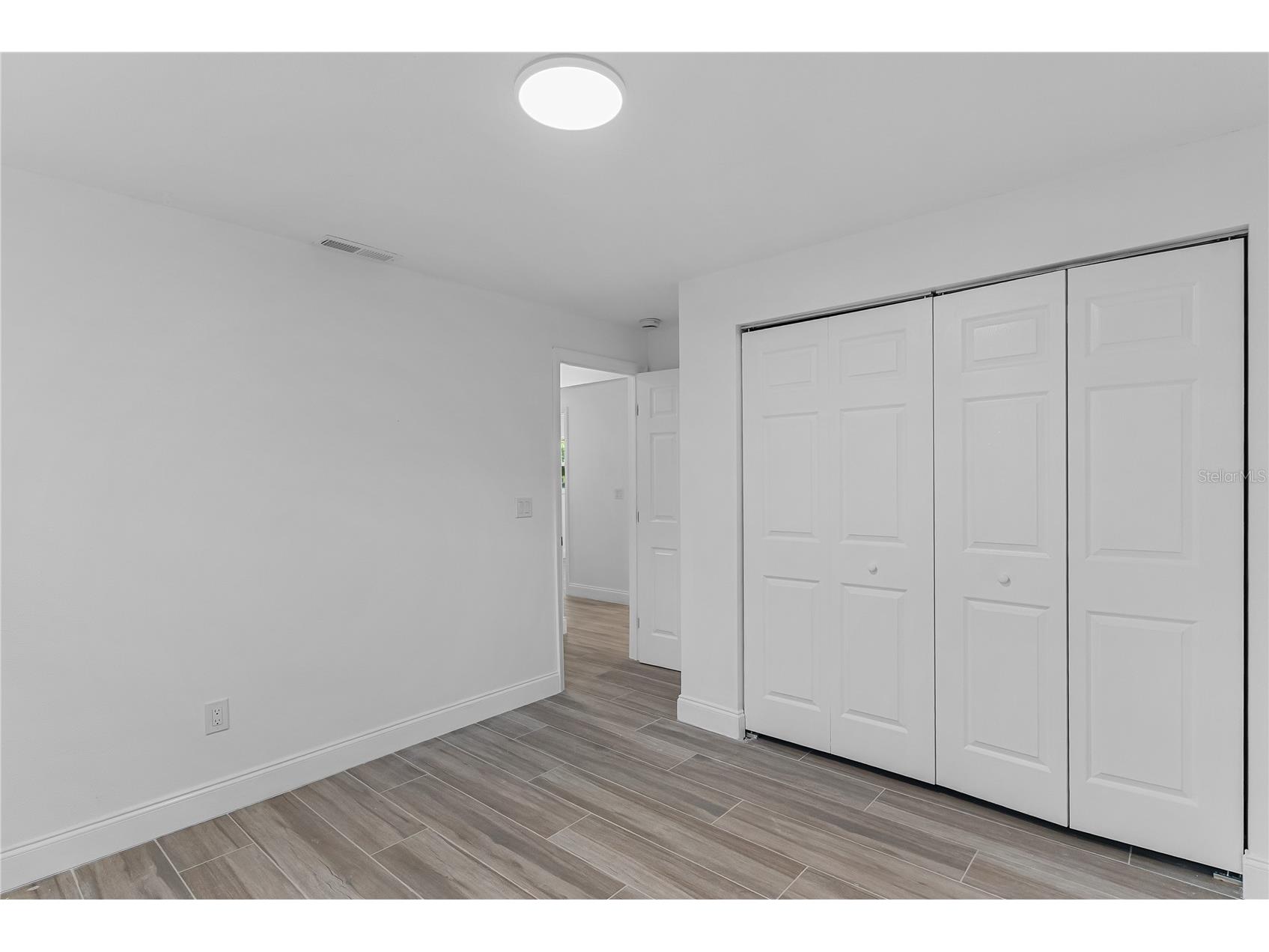 8201 Riverside Drive NE Saint Petersburg FL 33702 TB8491238 image18