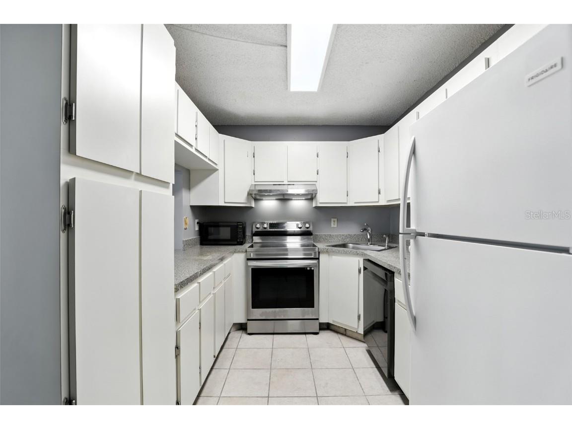 8201 Sun Spring Circle #B1 Orlando FL 32825 O6341629 image10