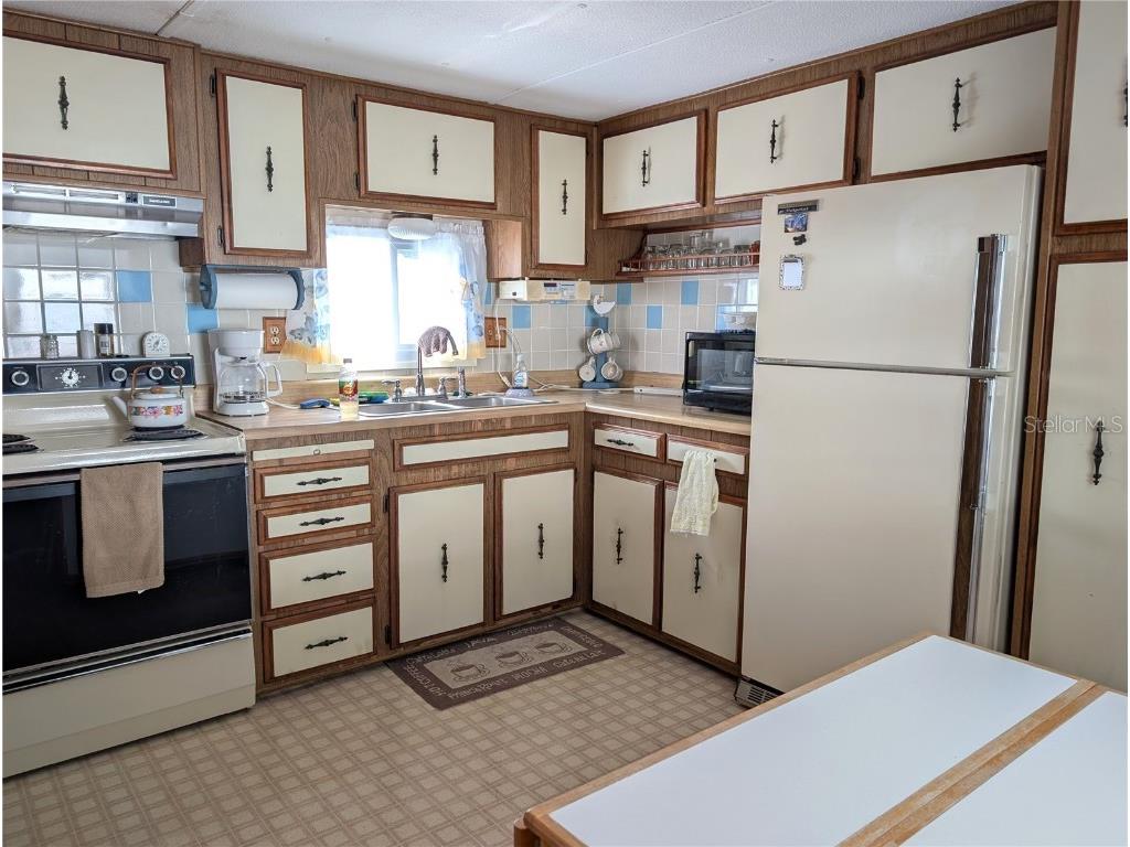 82010 A Street N #10 Pinellas Park FL 33781 TB8441380 image31