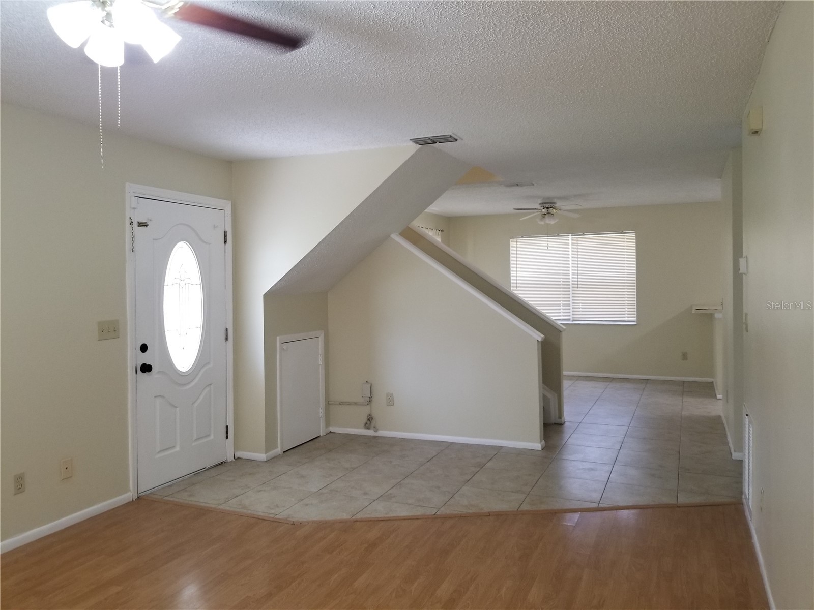 8202 Broward Place Temple Terrace FL 33637 TB8489407 image11