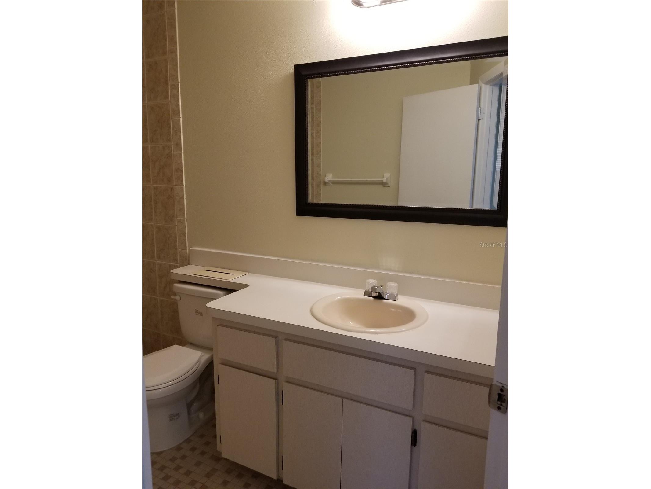 8202 Broward Place Temple Terrace FL 33637 TB8489407 image26