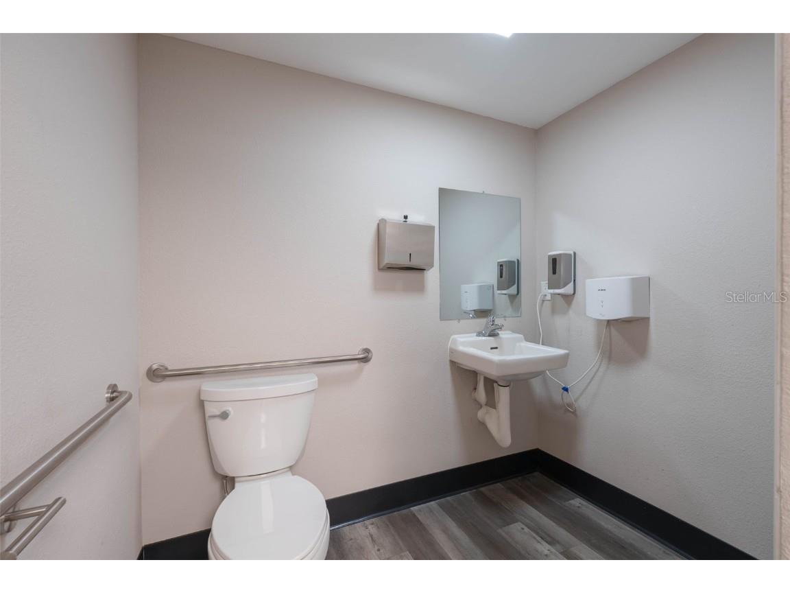 8202 N Armenia Avenue #B Tampa FL 33604 TB8451639 image51