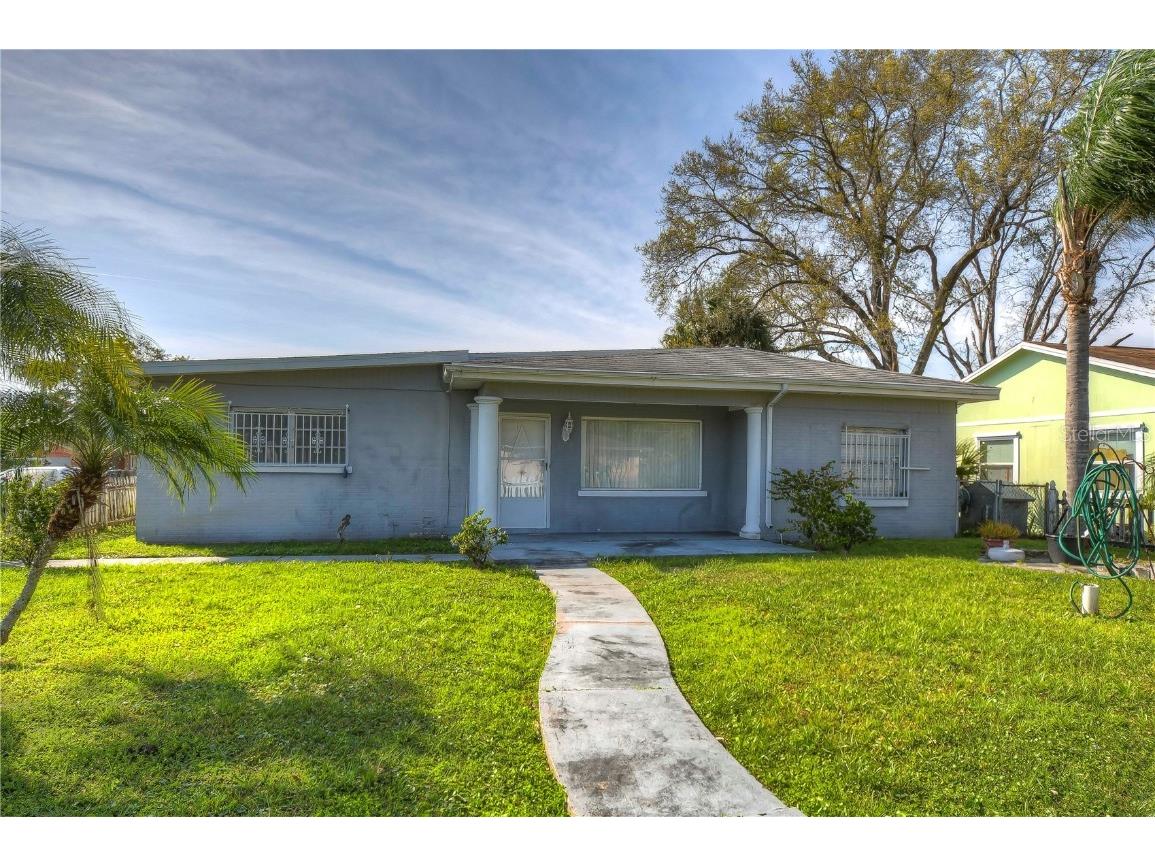 8202 N Thatcher Avenue Tampa FL 33614 T3427407 image1