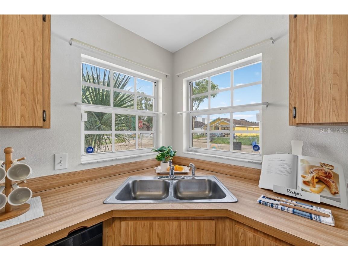 8202 Natchez Street Tampa FL 33637 TB8421489 image18