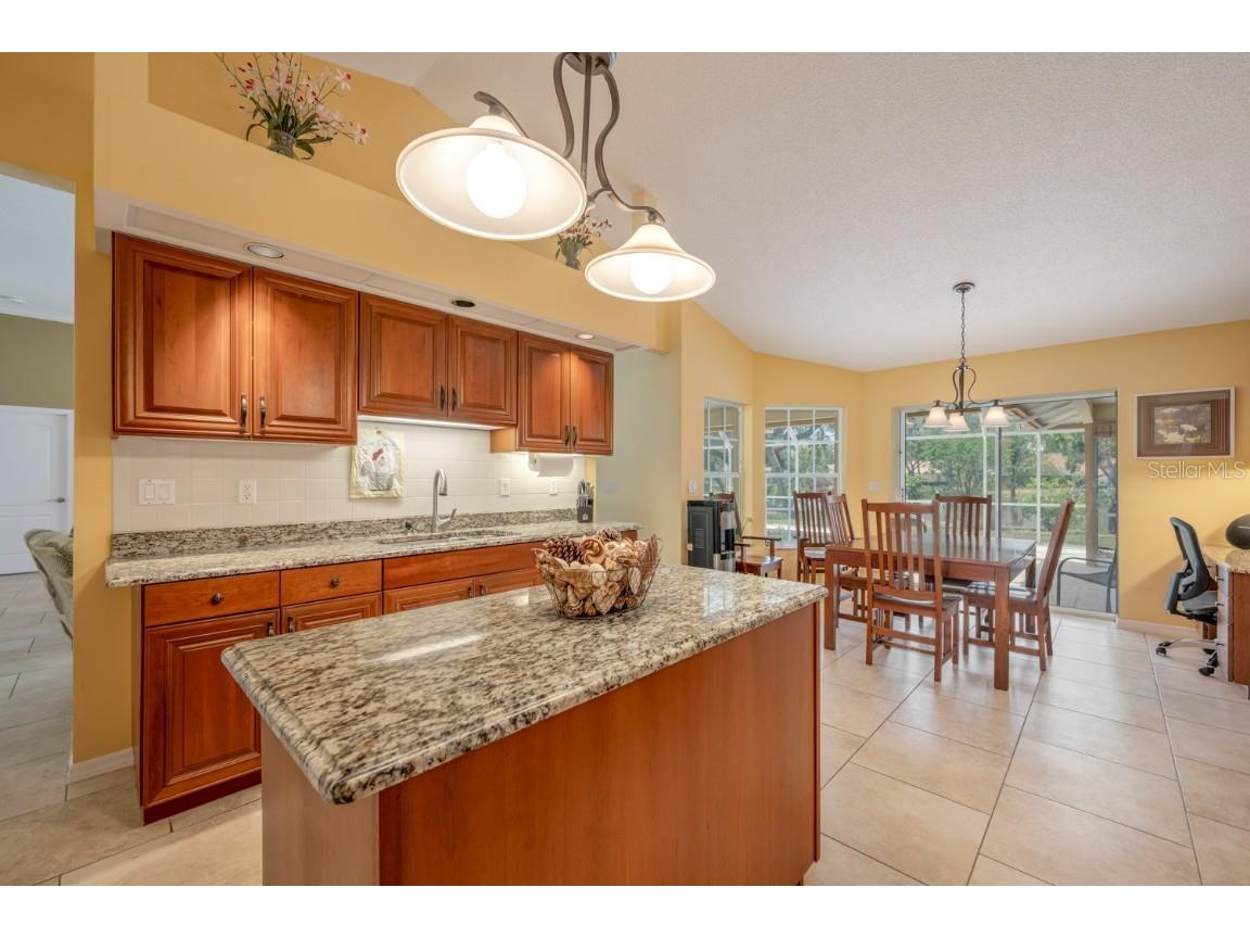 8202 Shadow Pine Way Sarasota FL 34238 O6305019 image15