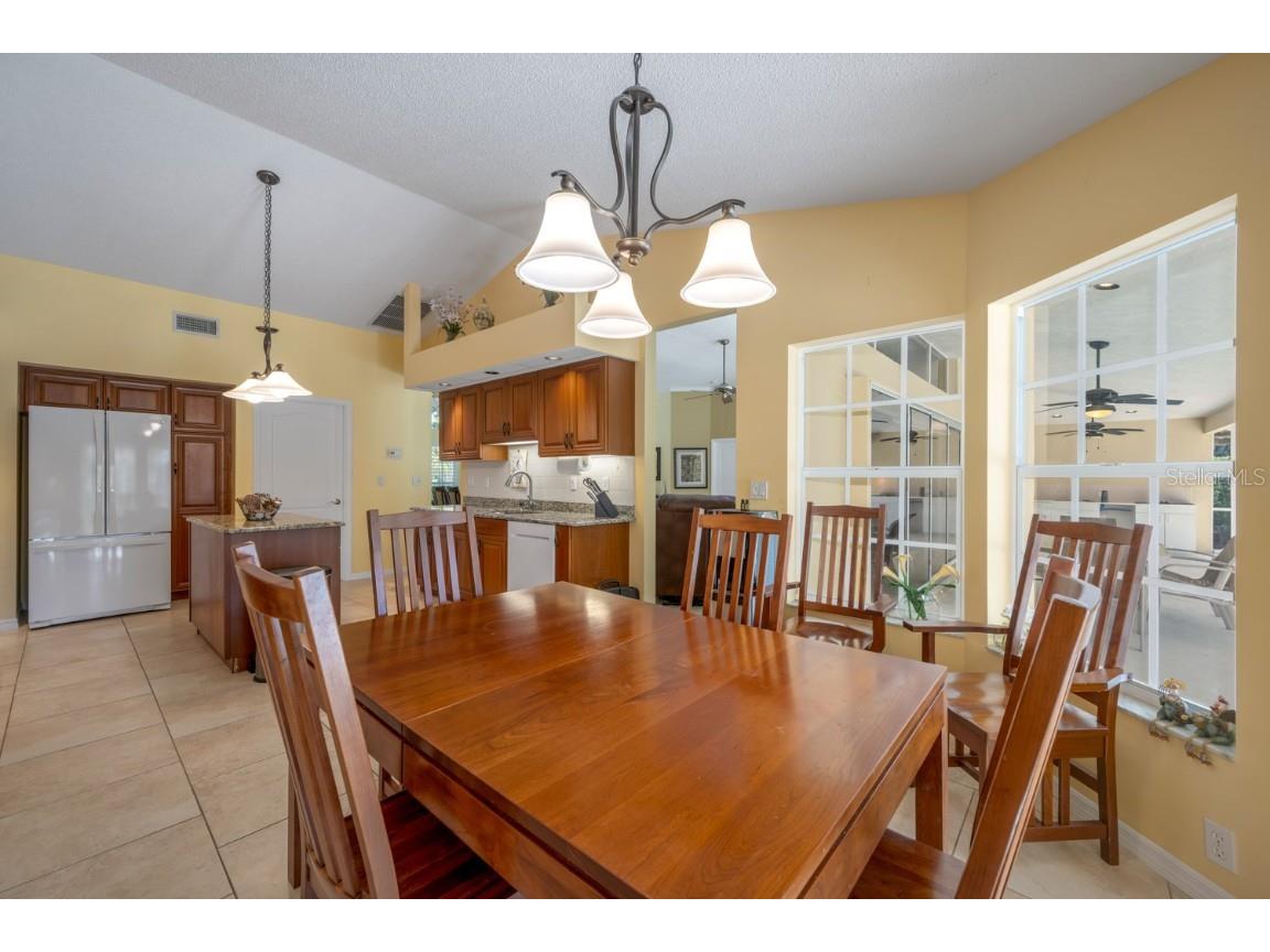 8202 Shadow Pine Way Sarasota FL 34238 O6305019 image18