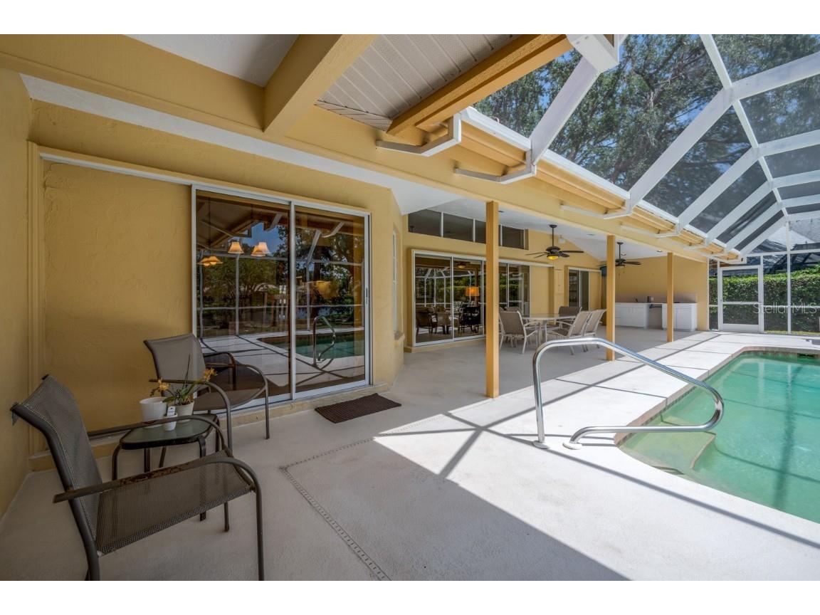 8202 Shadow Pine Way Sarasota FL 34238 O6305019 image19