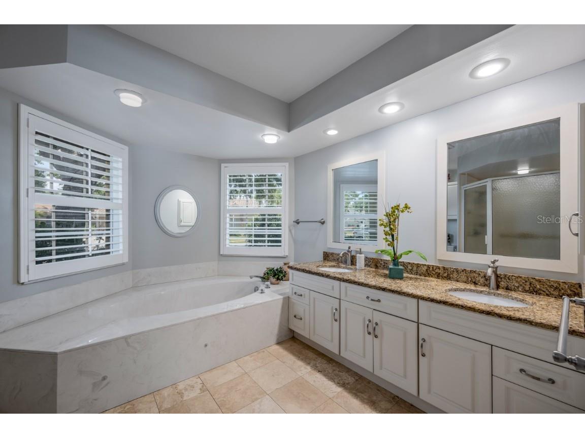 8202 Shadow Pine Way Sarasota FL 34238 O6305019 image28