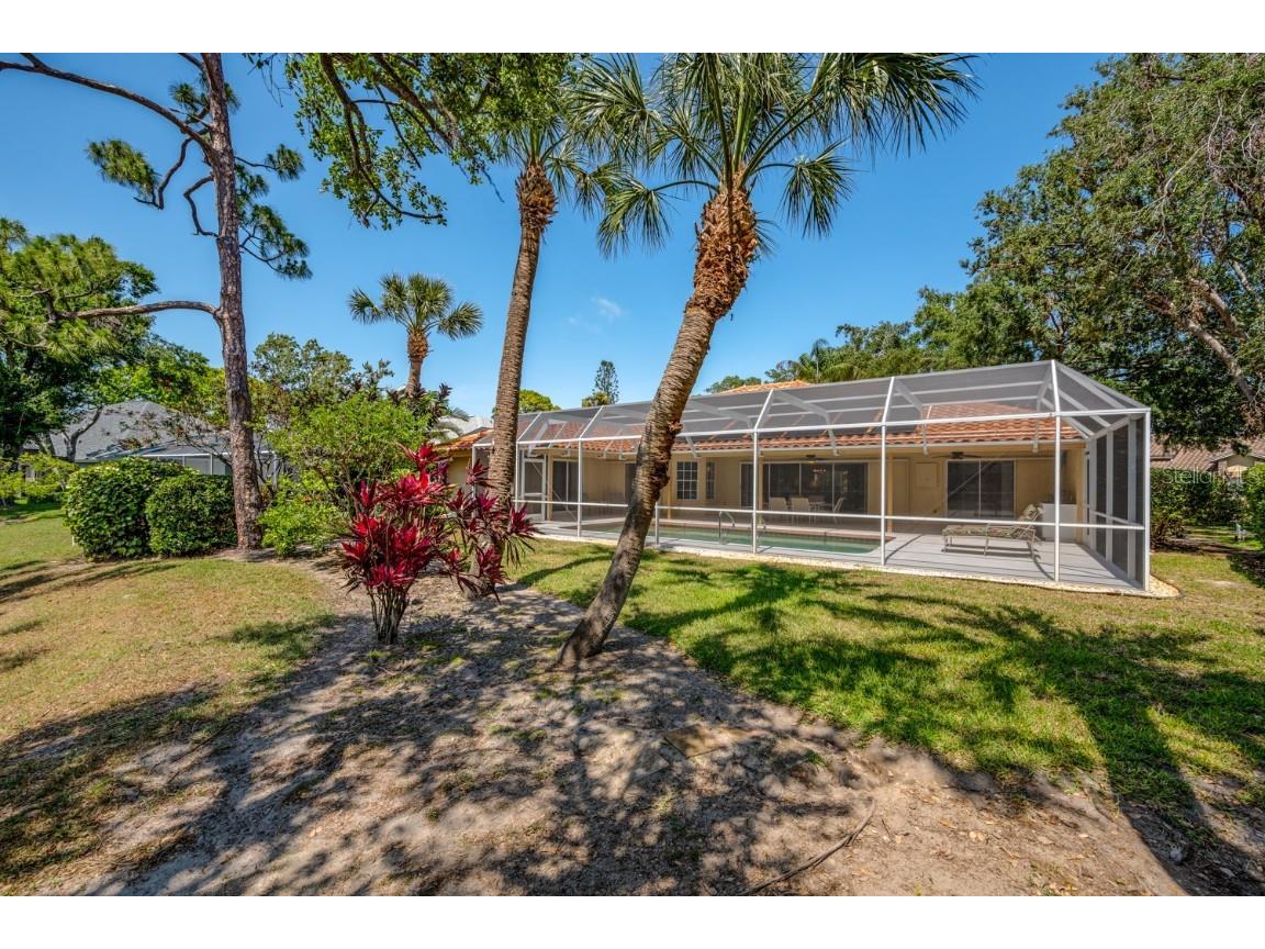 8202 Shadow Pine Way Sarasota FL 34238 O6305019 image38