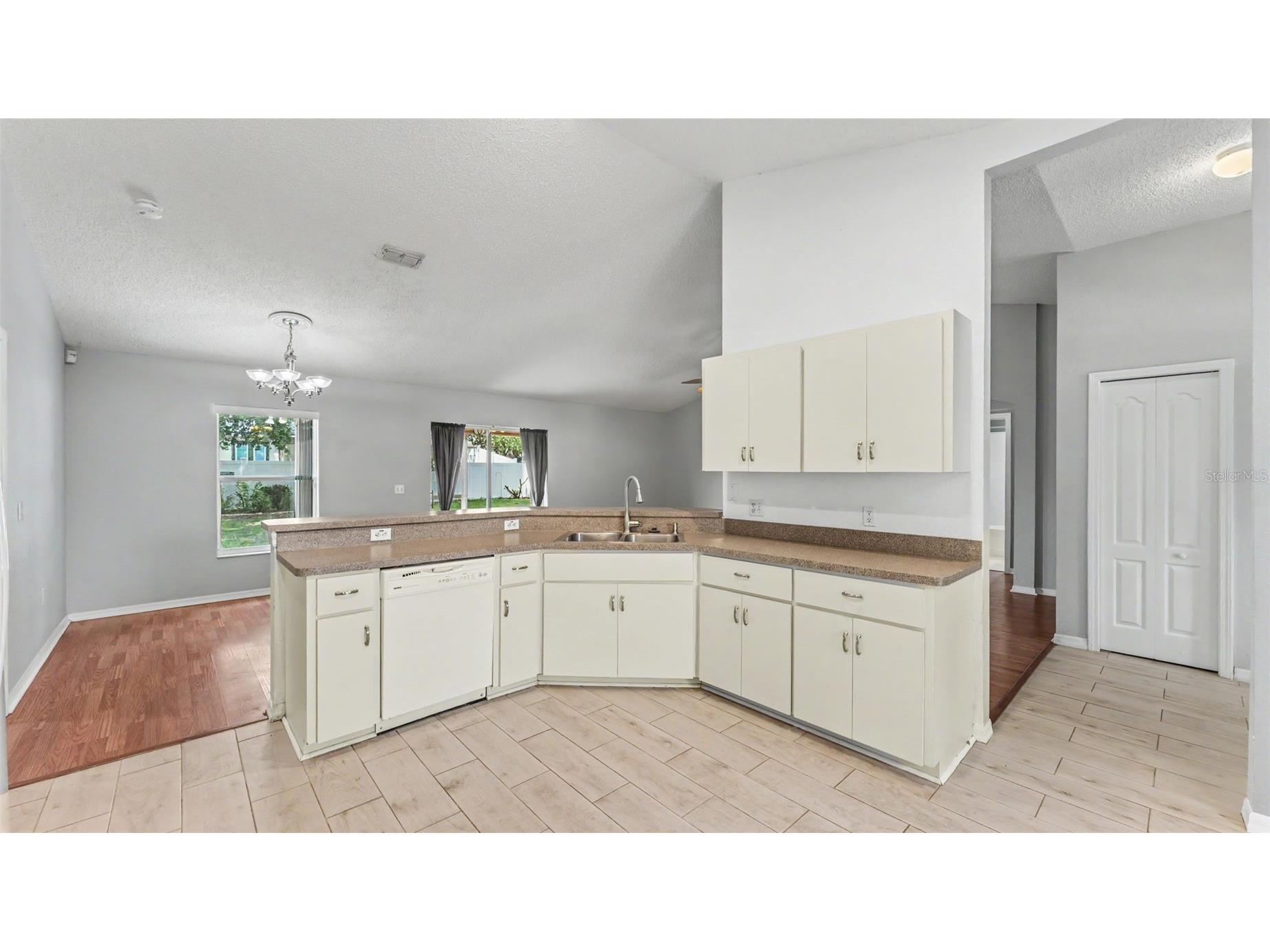 8202 Westmont Terrace Drive Lakeland FL 33810 L4962578 image30