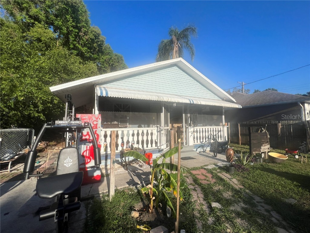 8203 N Semmes Street Tampa FL 33604 TB8385952 image1