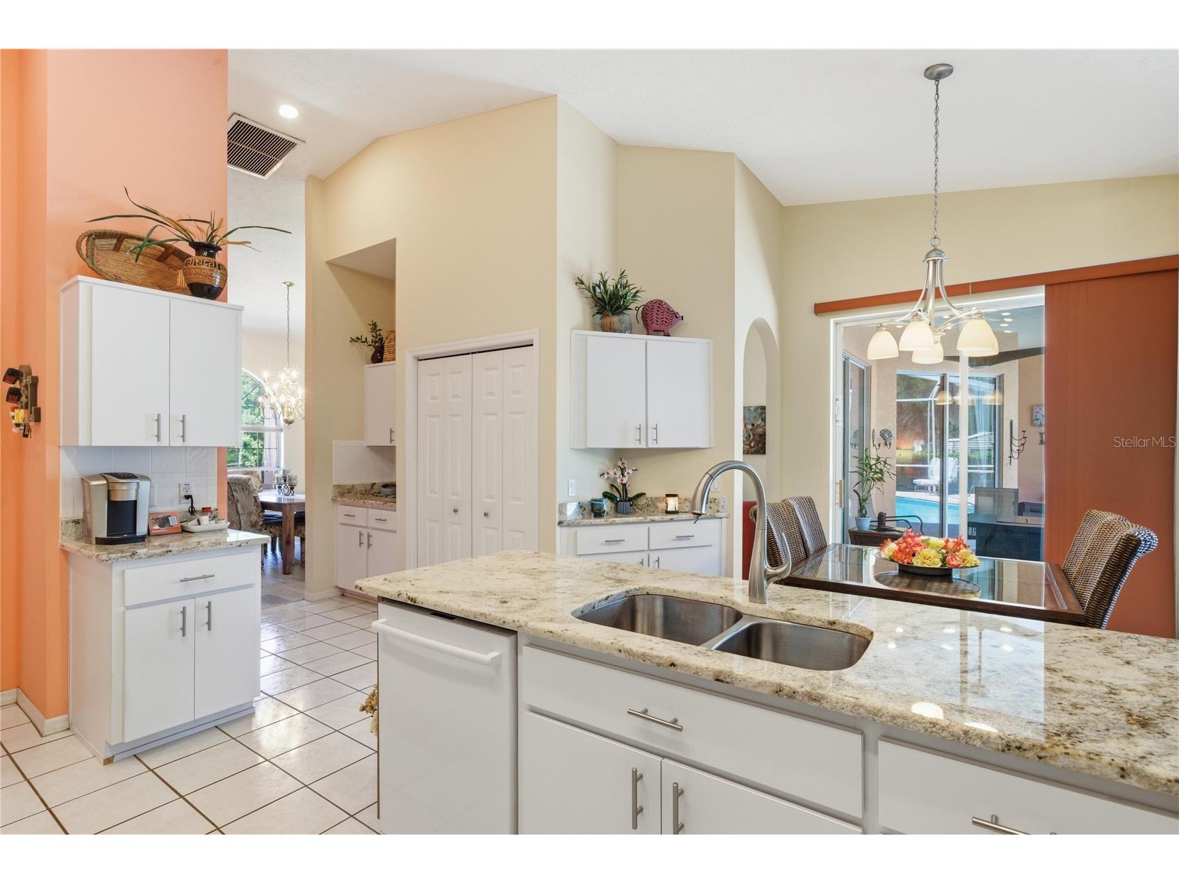 8204 E Fairway Loop Inverness FL 34450 TB8506532 image22