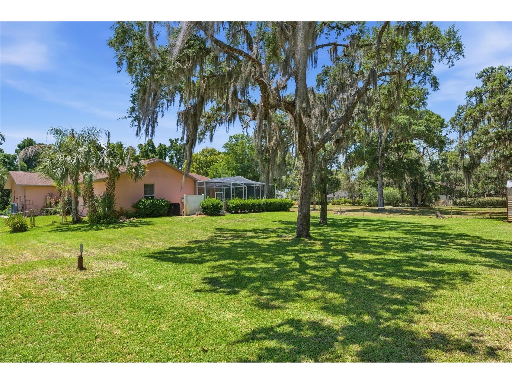 8204 E Fairway Loop Inverness FL 34450 TB8506532 image53