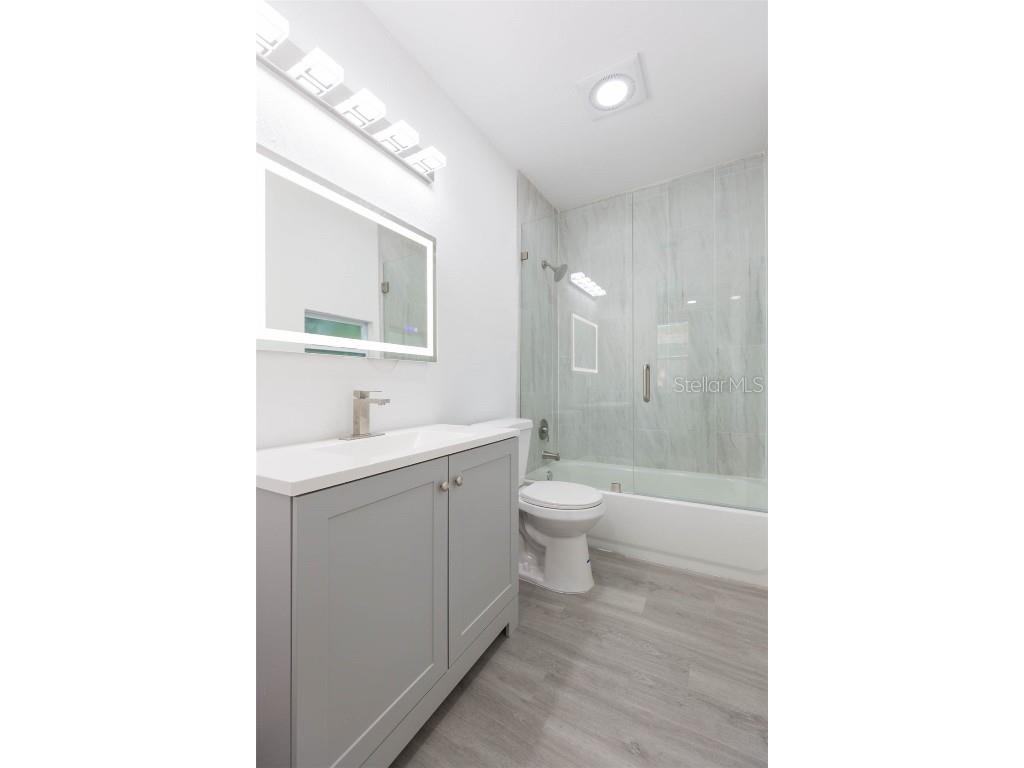 8204 N 10th Tampa FL 33604 TB8443154 image17