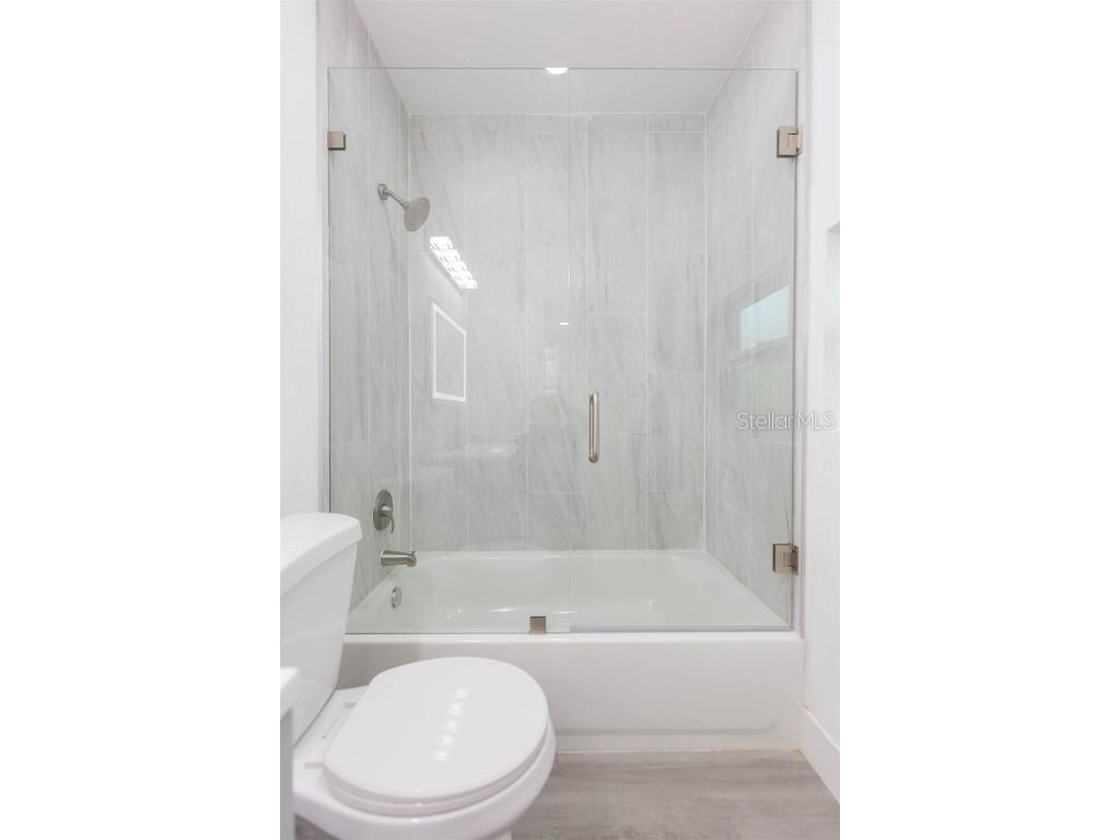 8204 N 10th Tampa FL 33604 TB8443154 image18