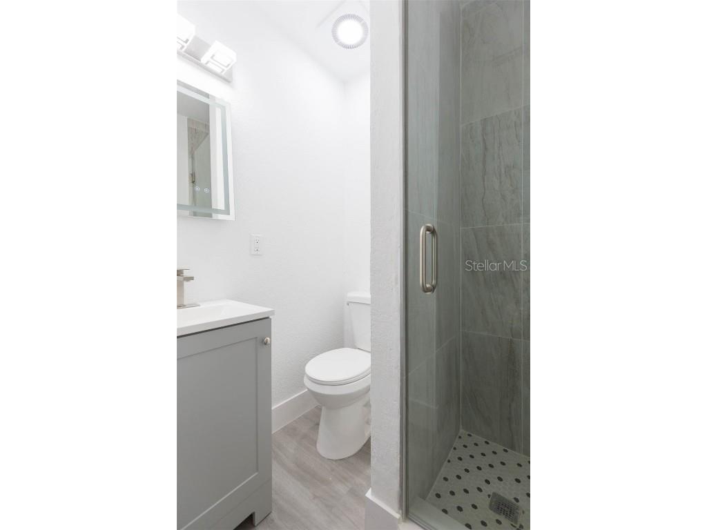 8204 N 10th Tampa FL 33604 TB8443154 image21