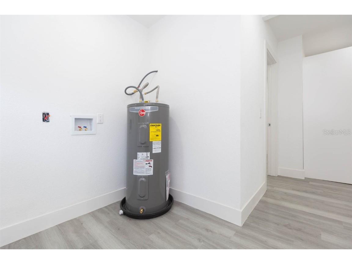 8204 N 10th Tampa FL 33604 TB8443154 image26