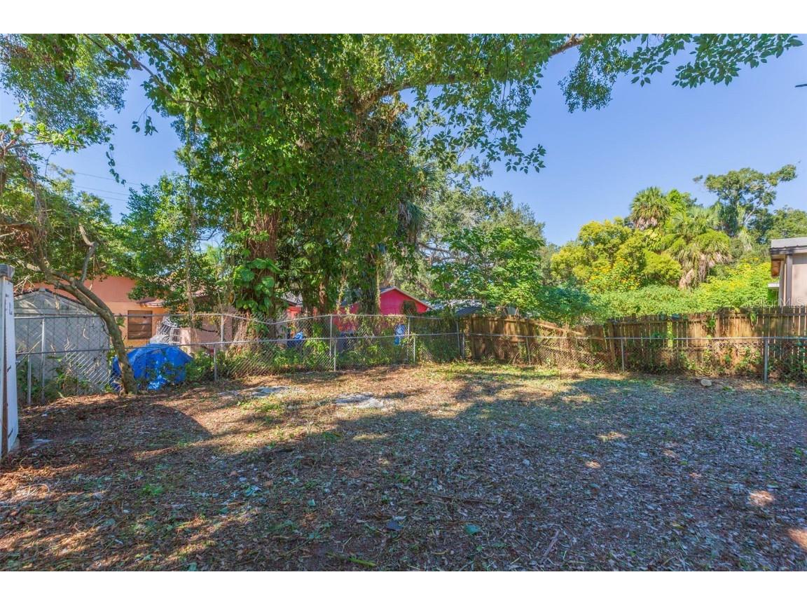 8204 N 10th Tampa FL 33604 TB8443154 image28