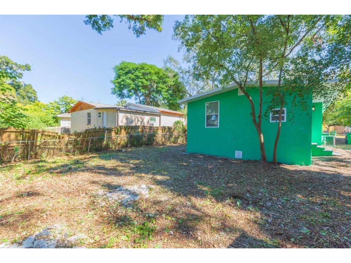 8204 N 10th Tampa FL 33604 TB8443154 image29
