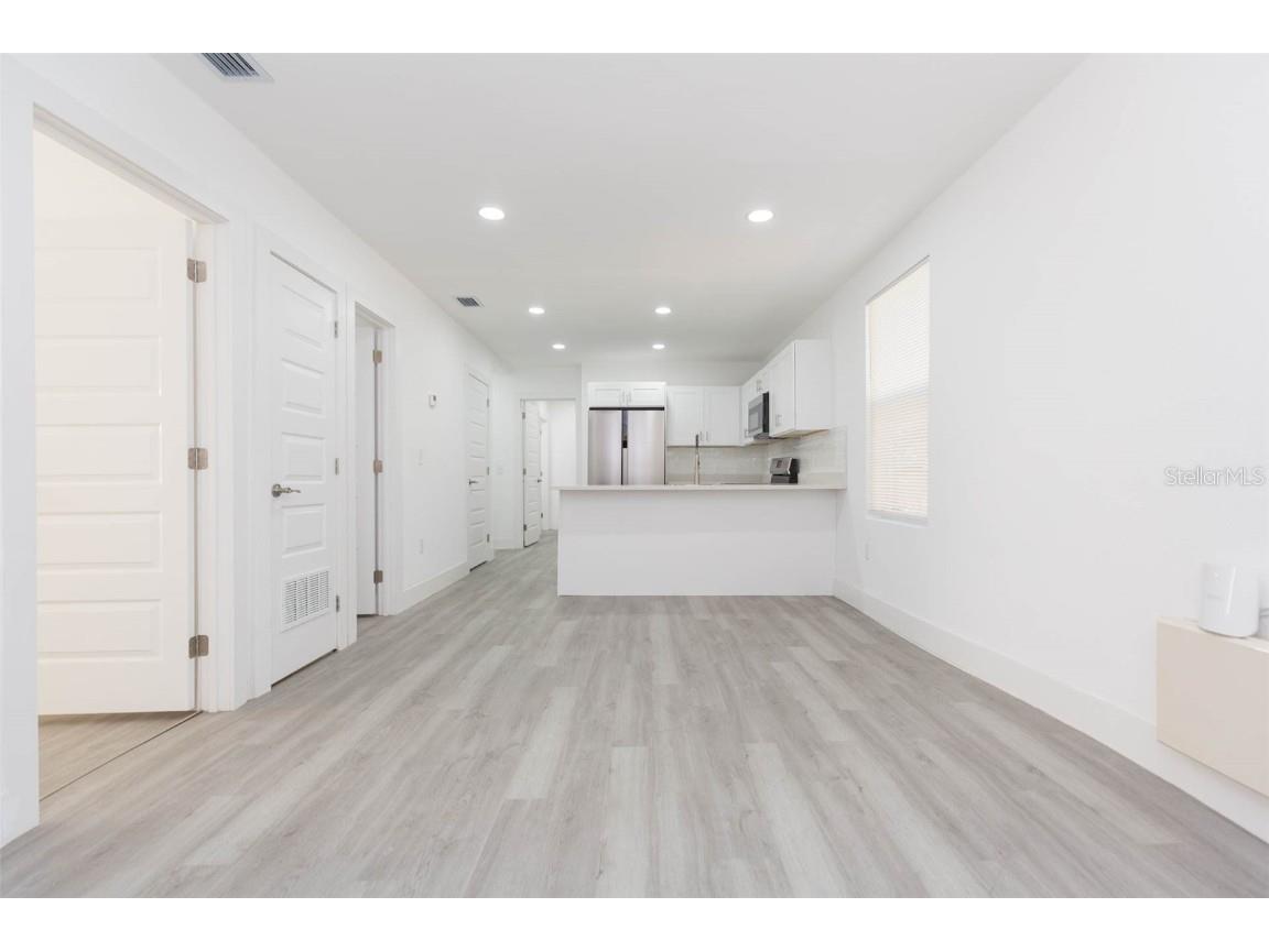 8204 N 10th Tampa FL 33604 TB8443154 image5