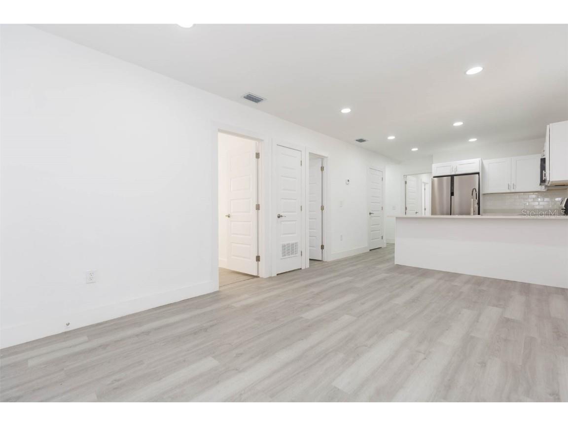 8204 N 10th Tampa FL 33604 TB8443154 image6